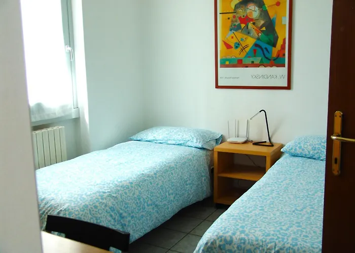 Modern Apartment Luci & Stelle Near Lake Como
