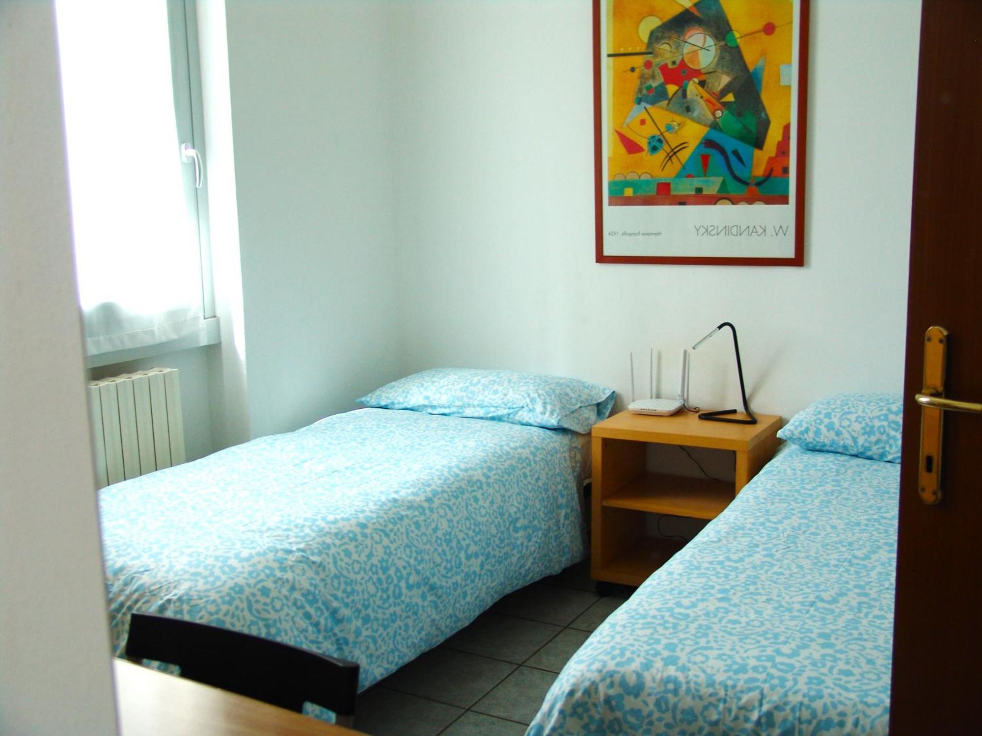Modern Luci & Stelle Near Apartment Nibionno